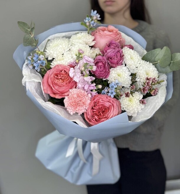 Авторский букет «нежное облако», артикул F1409504 - 6599 рублей, доставка по городу. Flawery - доставка цветов