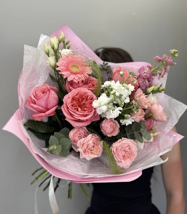 Букет «яркая весна», артикул F1412805 - 6137 рублей, доставка по городу. Flawery - доставка цветов