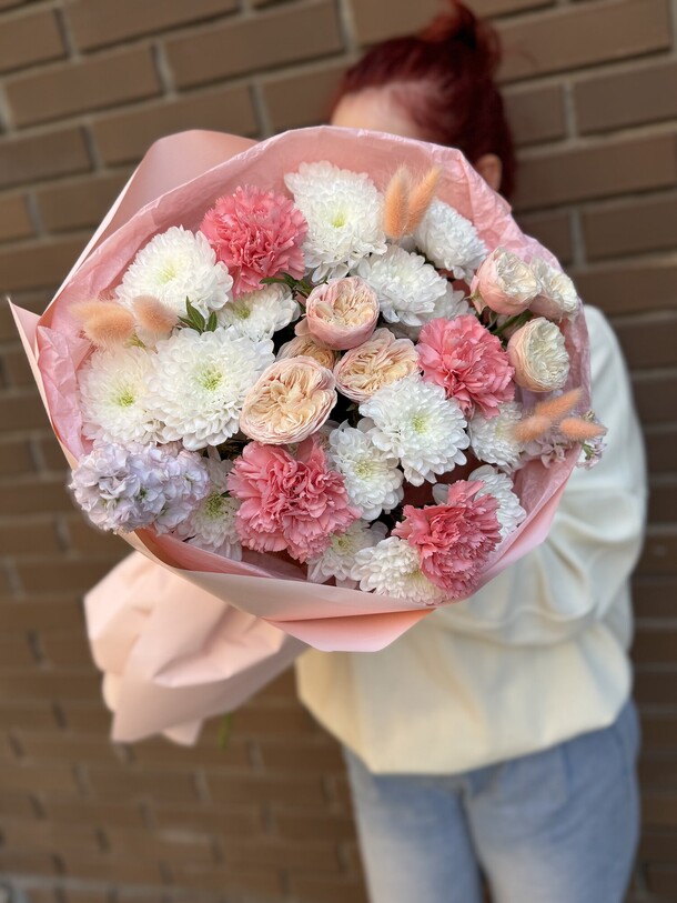 Букет нежный «зефир», артикул F1456495 - 4949 рублей, доставка по городу. Flawery - доставка цветов