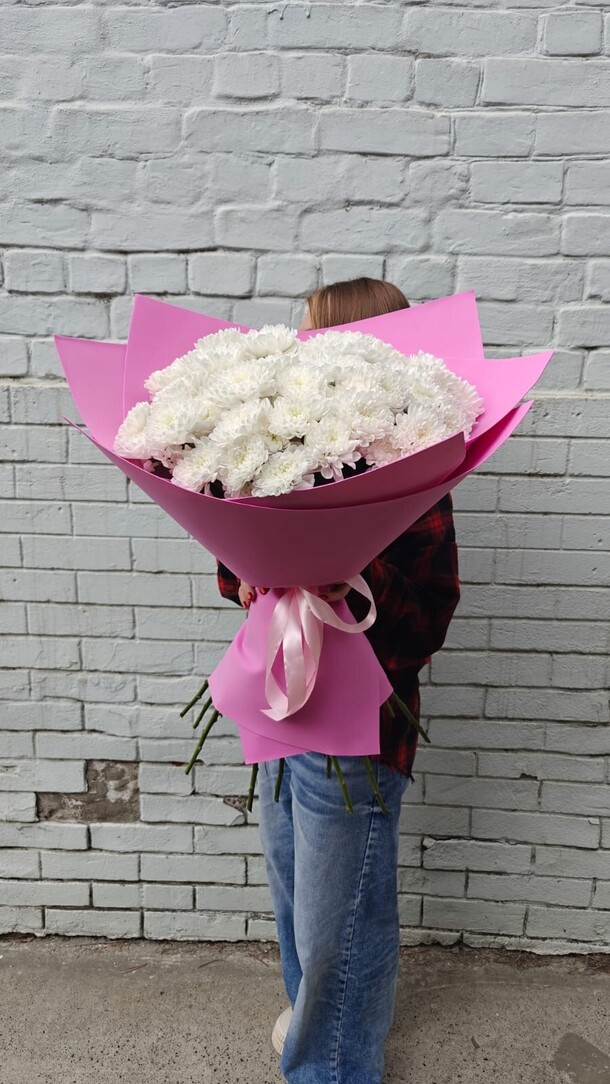 Гигант из хризантемы, артикул F1414669 - 5900 рублей, доставка по городу. Flawery - доставка цветов