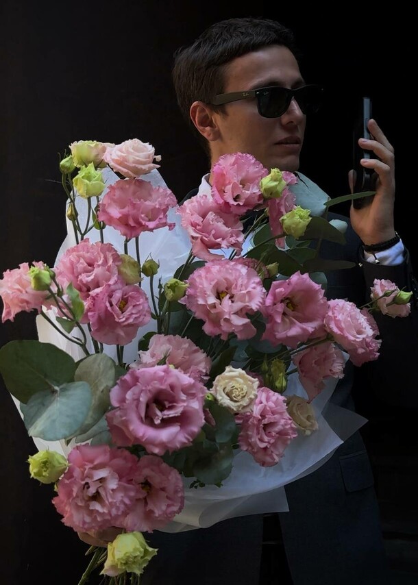 Эустома алиса с эвкалиптом. Ароматно, нежно, стойко, артикул F1373783 - 6900 рублей, доставка по городу. Flawery - доставка цветов