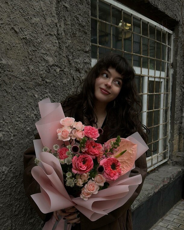 Романтизм, артикул F1373973 - 7900 рублей, доставка по городу. Flawery - доставка цветов