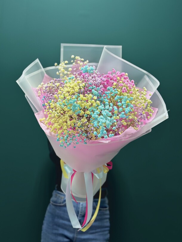 Разноцветная гипсофила в упаковке, артикул F1383504 - 4590 рублей, доставка по городу. Flawery - доставка цветов