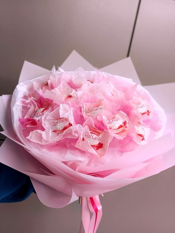 Розовый привет, артикул F1370622 - 2464 рублей, доставка по городу. Flawery - доставка цветов