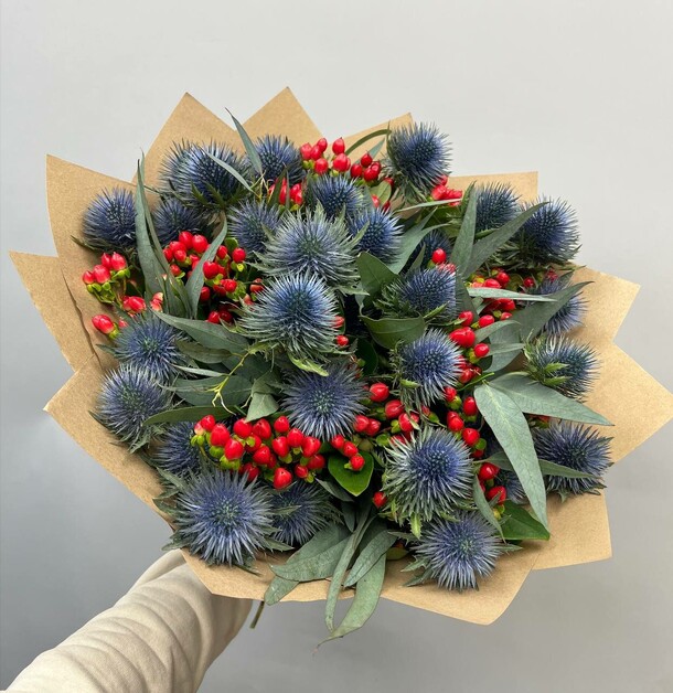 Мужской букет с колючками, артикул F1375539 - 11900 рублей, доставка по городу. Flawery - доставка цветов