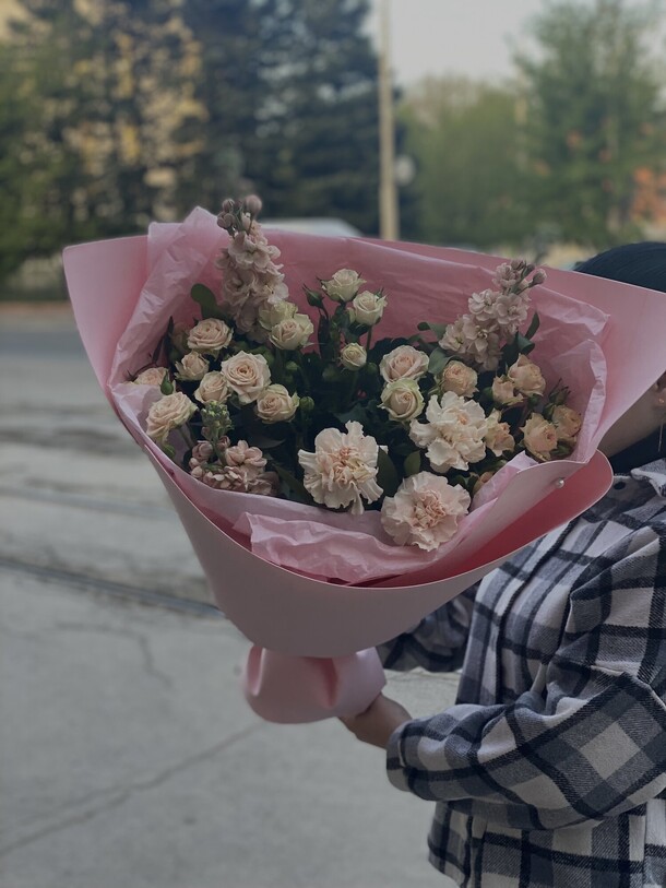 Нежность, артикул F1198268 - 3511 рублей, доставка по городу. Flawery - доставка цветов