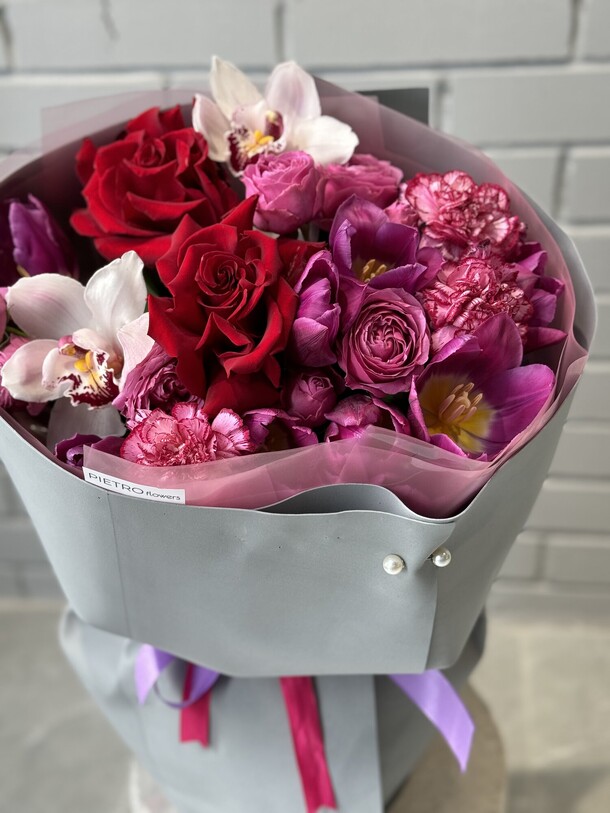 Стильный букет с орхидеей, артикул F1264896 - 4900 рублей, доставка по городу. Flawery - доставка цветов