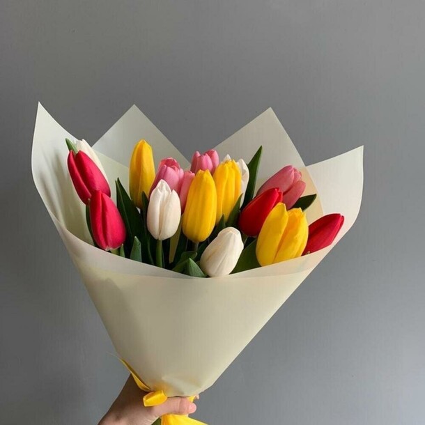 Микс из тюльпанов, артикул F1389876 - 5250 рублей, доставка по городу. Flawery - доставка цветов