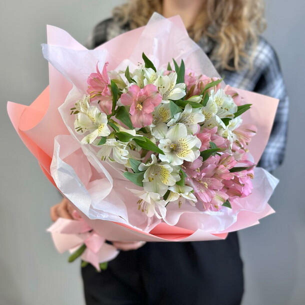 Комплимент, артикул F1410929 - 4928 рублей, доставка по городу. Flawery - доставка цветов