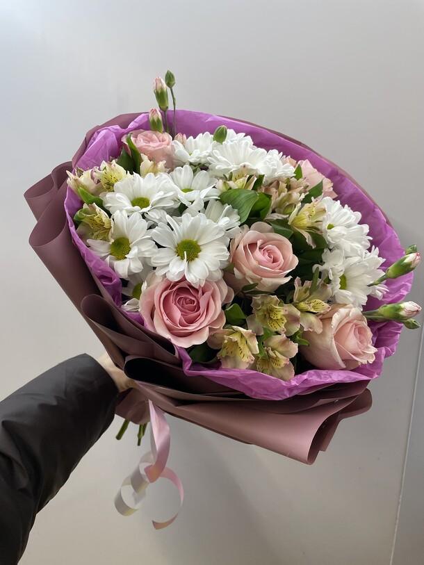 Милый круглый букет для любимой, артикул F1378991 - 4800 рублей, доставка по городу. Flawery - доставка цветов