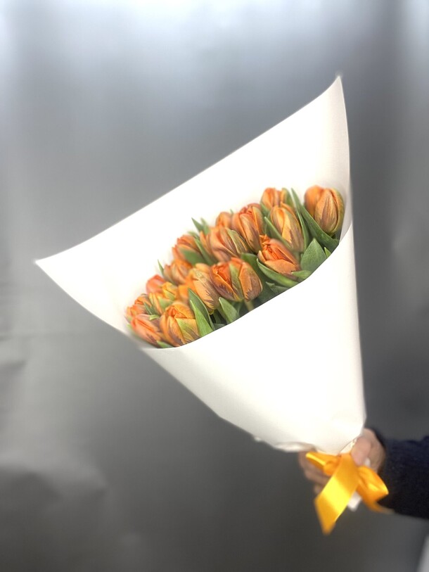 Букет тюльпан пионовидный, артикул F1373876 - 6999 рублей, доставка по городу. Flawery - доставка цветов