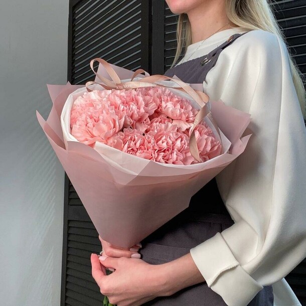 Букет из нежных диантусов, артикул F1212658 - 3148 рублей, доставка по городу. Flawery - доставка цветов