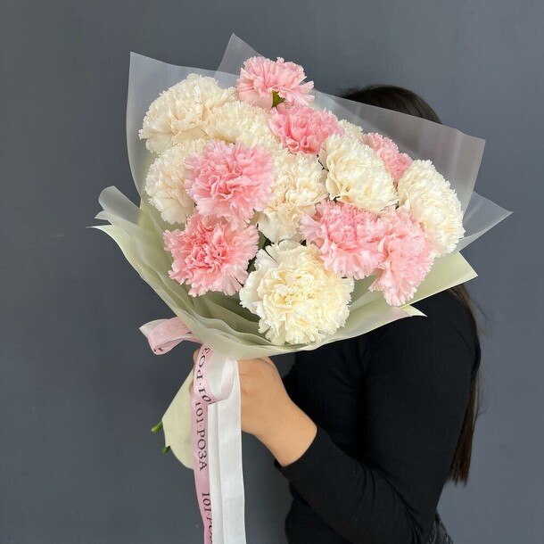 Нежный букет из сортовых диантусов, артикул F1229262 - 3441 рублей, доставка по городу. Flawery - доставка цветов