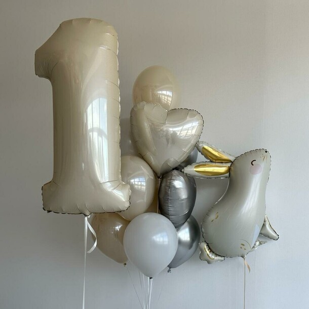 Шары на годик для девочки карамелька, артикул F1455824 - 7150 рублей, доставка по городу. Flawery - доставка цветов