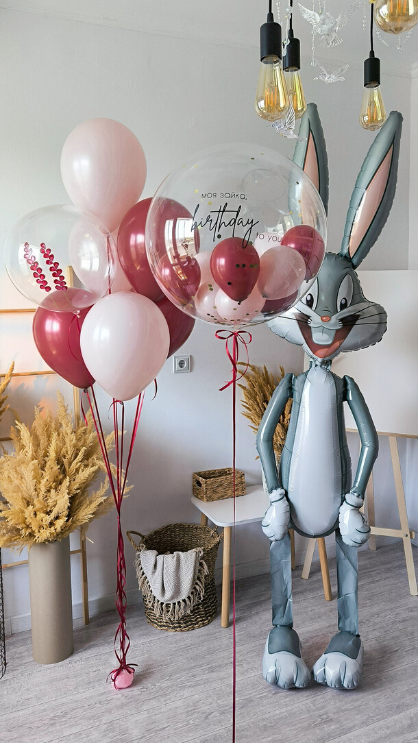 Шары для девушки сказочный багз, артикул F1504805 - 10870 рублей, доставка по городу. Flawery - доставка цветов