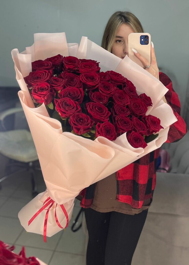 Роскошь, артикул F1350269 - 27286 рублей, доставка по городу. Flawery - доставка цветов