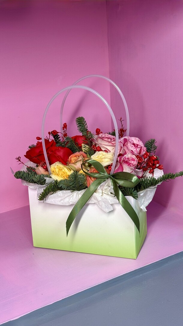 Мягкий шёпот, артикул F1499099 - 4465 рублей, доставка по городу. Flawery - доставка цветов