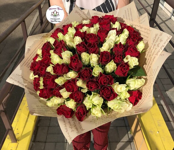 Любовная история, артикул F90628 - 17259 рублей, доставка по городу. Flawery - доставка цветов