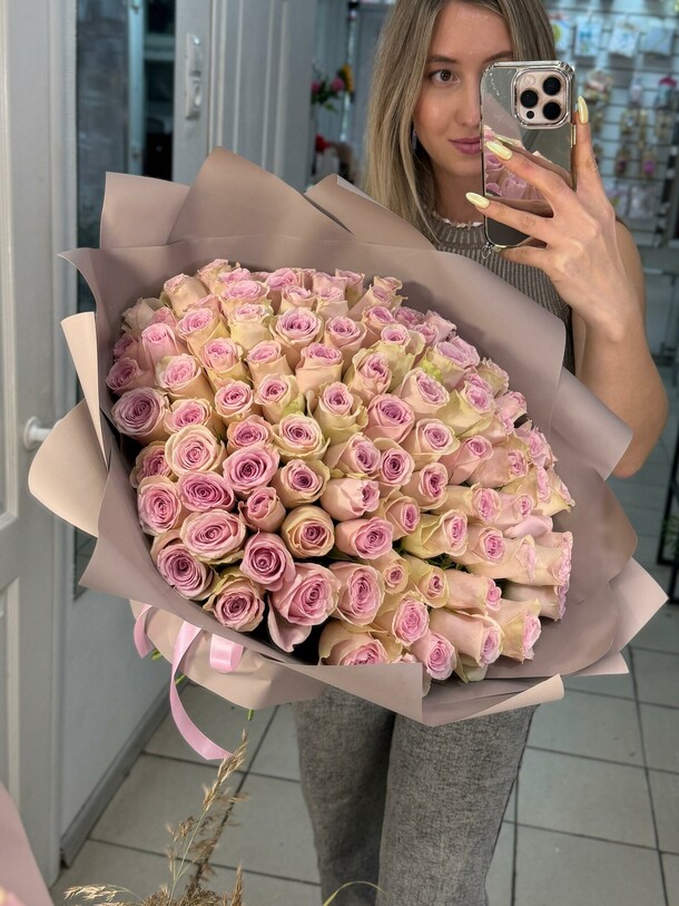 Хит продаж, артикул F96100 - 17230 рублей, доставка по городу. Flawery - доставка цветов