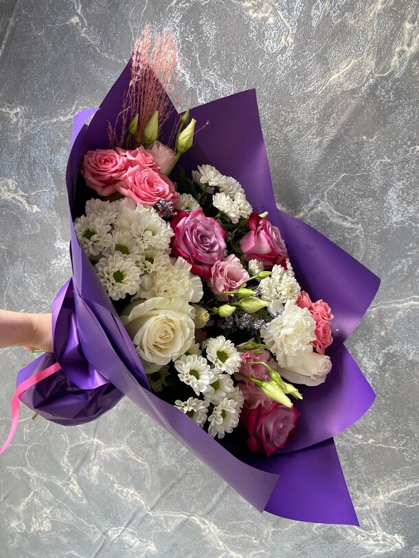 Между вымыслом и снами, артикул F1319678 - 6600 рублей, доставка по городу. Flawery - доставка цветов