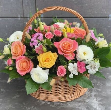 Композиция " с нежностью к тебе", артикул F1321349 - 15000 рублей, доставка по городу. Flawery - доставка цветов