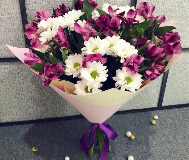 Много нового, артикул F1372039 - 6000 рублей, доставка по городу. Flawery - доставка цветов