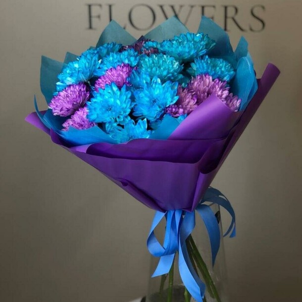 Букет ярких хризантем, артикул F1393962 - 4200 рублей, доставка по городу. Flawery - доставка цветов