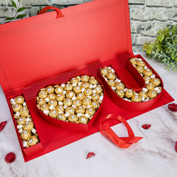 Подарочный набор "я люблю тебя", артикул F1403558 - 10900 рублей, доставка по городу. Flawery - доставка цветов