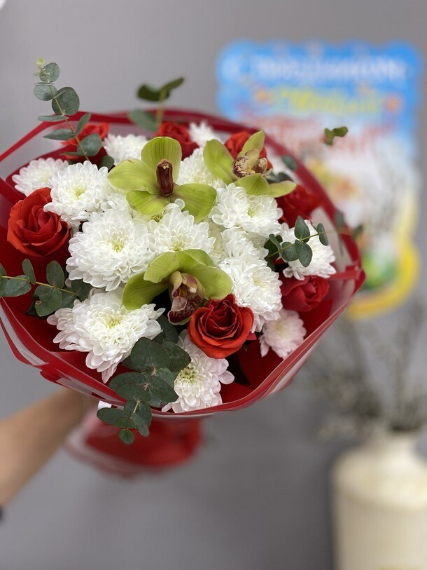 Радость, артикул F1411347 - 6370 рублей, доставка по городу. Flawery - доставка цветов