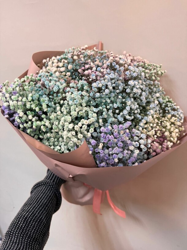 Букет из радужной гипсофилы, артикул F1448162 - 4990 рублей, доставка по городу. Flawery - доставка цветов