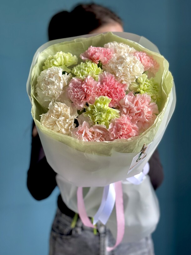 Микс диантусов 15 шт облачком, артикул F1425231 - 5850 рублей, доставка по городу. Flawery - доставка цветов