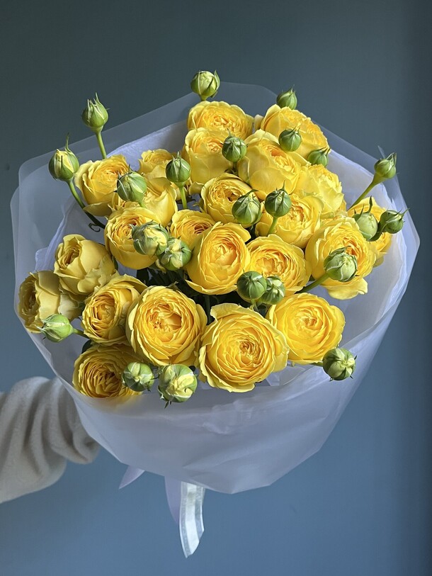 Желтые кустовые моно букет, артикул F1445234 - 5950 рублей, доставка по городу. Flawery - доставка цветов