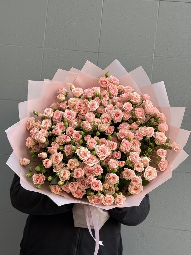 Кустовая роза лидия, артикул F1408618 - 14900 рублей, доставка по городу. Flawery - доставка цветов