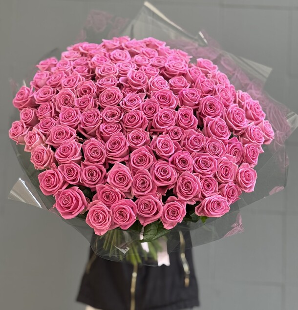 101 розовая роза 🌹, артикул F1409010 - 25900 рублей, доставка по городу. Flawery - доставка цветов