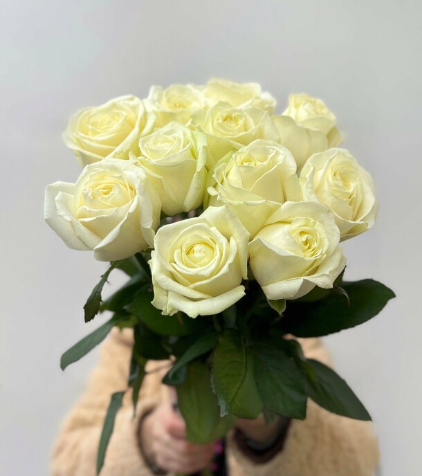 Букет из 11 белых роз 50 см, букет роз с днем рождения, букет живых цветов, россия, арт: 1646, артикул F1429564 - 6050 рублей, доставка по городу. Flawery - доставка цветов