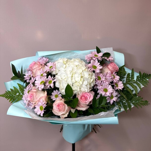 Букет бабл гам, артикул F1410247 - 10600 рублей, доставка по городу. Flawery - доставка цветов