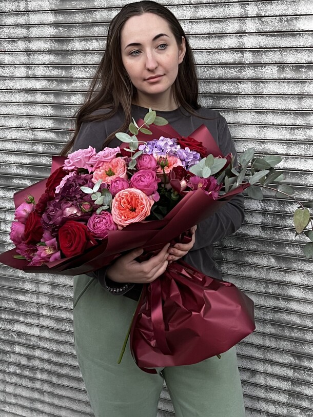 Яркие эмоции, артикул F1398888 - 13000 рублей, доставка по городу. Flawery - доставка цветов