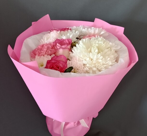 Букет сборный 7, артикул F1536634 - 3840 рублей, доставка по городу. Flawery - доставка цветов