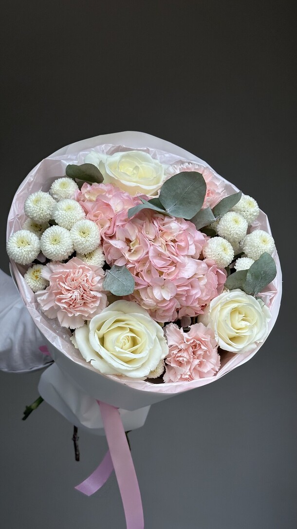 Букет «адель», артикул F1400402 - 5650 рублей, доставка по городу. Flawery - доставка цветов