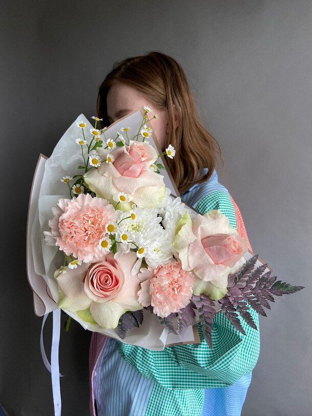 Букет «флоренция», артикул F1401285 - 4300 рублей, доставка по городу. Flawery - доставка цветов