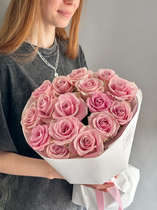 Букет «черничное настроение», артикул F1401311 - 5400 рублей, доставка по городу. Flawery - доставка цветов