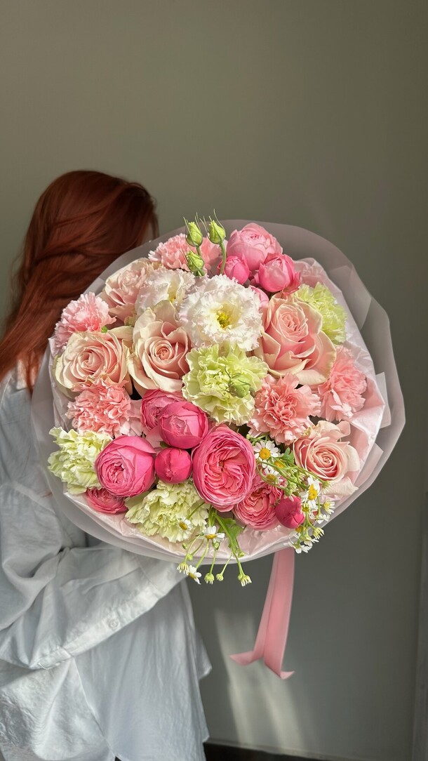 Авторский букет sweet summer 🌺, артикул F1449929 - 10450 рублей, доставка по городу. Flawery - доставка цветов