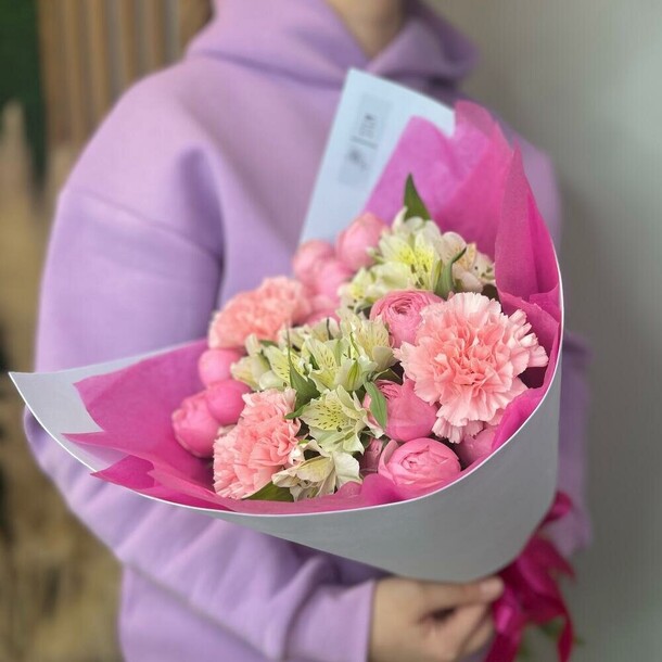 Букет пион роза, альстромерия, диантус (sb017), артикул F1410200 - 4600 рублей, доставка по городу. Flawery - доставка цветов