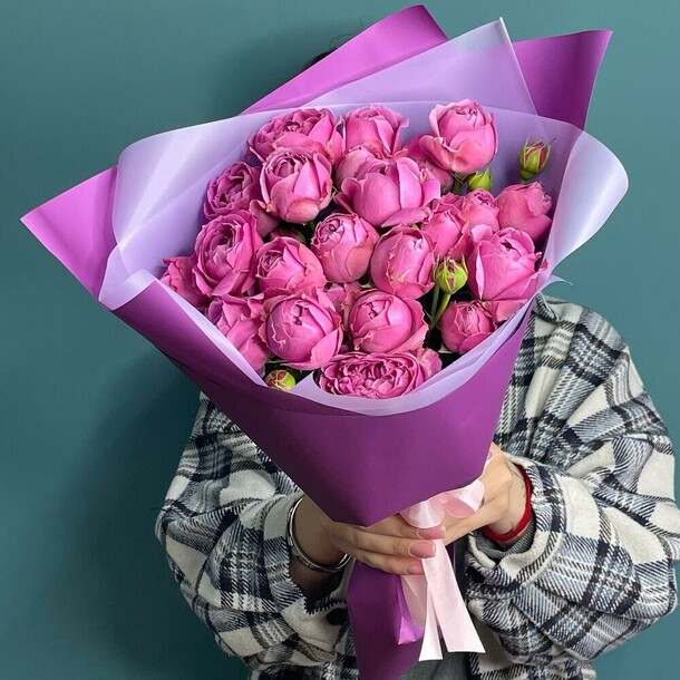 Пионовидные розы 9 штук, артикул F1413013 - 10150 рублей, доставка по городу. Flawery - доставка цветов