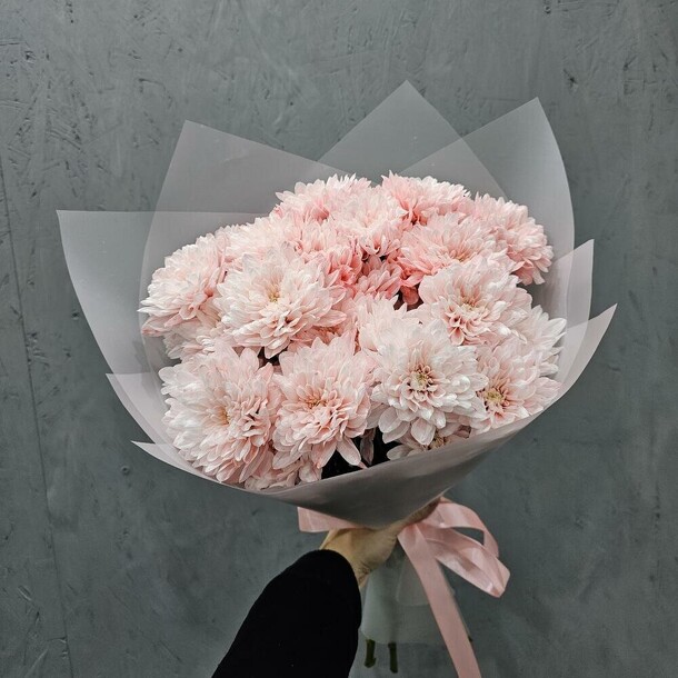 Букетик 5 персиковых хризантем для мамы, артикул F1491281 - 3290 рублей, доставка по городу. Flawery - доставка цветов