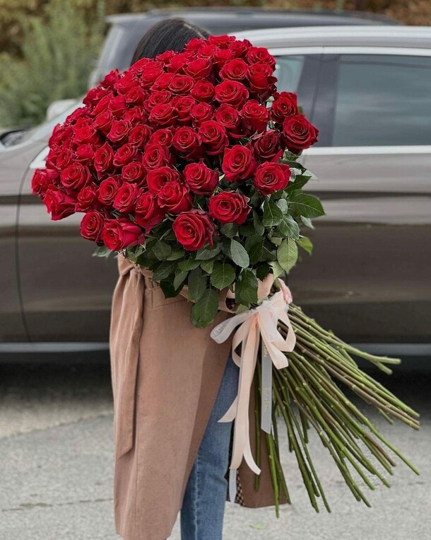 8 - марта, артикул F107395 - 72599 рублей, доставка по городу. Flawery - доставка цветов