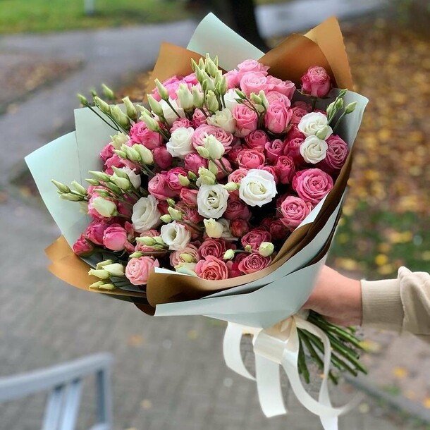 Мадам, артикул F1077144 - 14959 рублей, доставка по городу. Flawery - доставка цветов