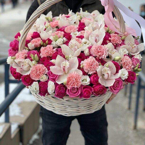 Орхидея, артикул F1144494 - 35430 рублей, доставка по городу. Flawery - доставка цветов