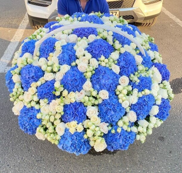 Ривьера, артикул F1144537 - 115663 рублей, доставка по городу. Flawery - доставка цветов