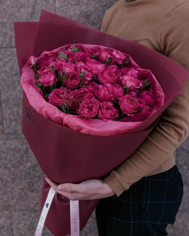 Роза кустовая пионовидная, артикул F1154191 - 12860 рублей, доставка по городу. Flawery - доставка цветов